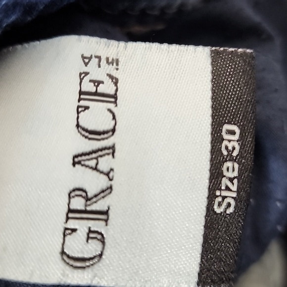 Grace in LA Embroidered Jeans - Picture 6 of 7